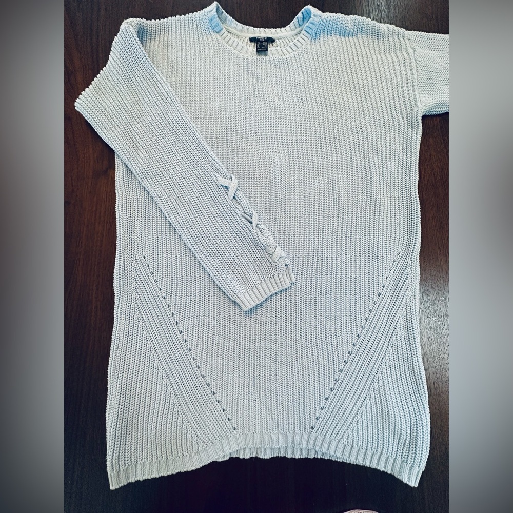 🩵Forever 21 light blue girl’s dress size 13/14